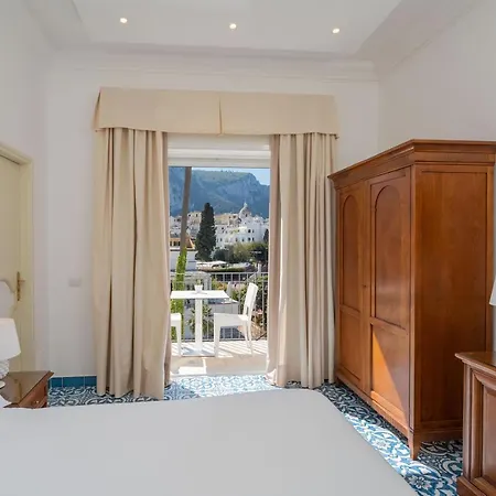 Hotel Syrene 4*