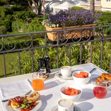 Hotel Syrene 4*