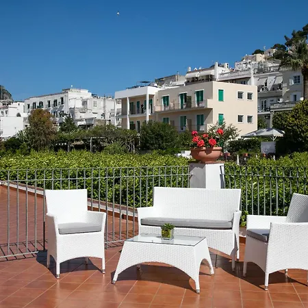 Syrene Hotell Capri