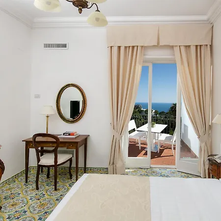 Syrene Hotell Capri