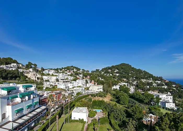 シレーネ 4* カプリ